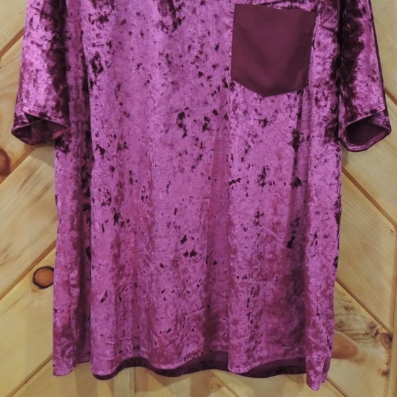 NWT EVRI Burgundy Velvet Pocket Tee Shirt Size 1X - Picture 4 of 6